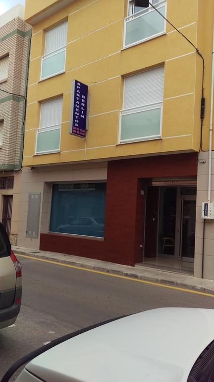 Apartamentos Berlin San Pedro del Pinatar Dış mekan fotoğraf