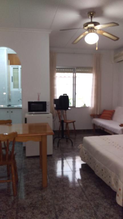Apartamentos Berlin San Pedro del Pinatar Dış mekan fotoğraf