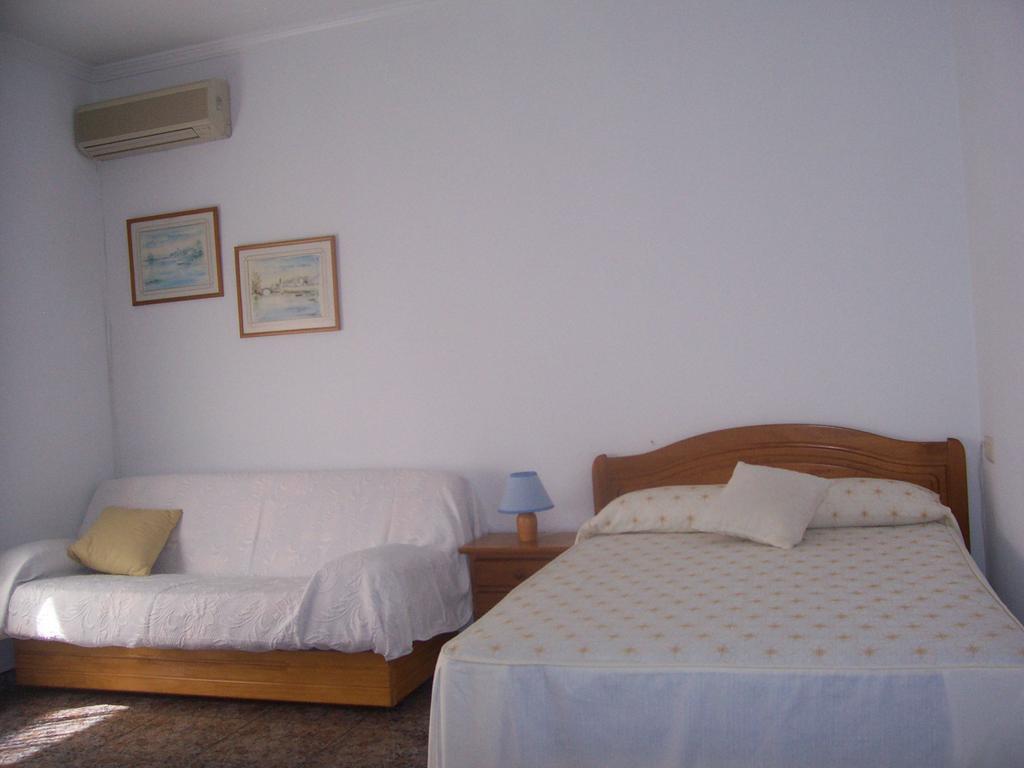Apartamentos Berlin San Pedro del Pinatar Oda fotoğraf
